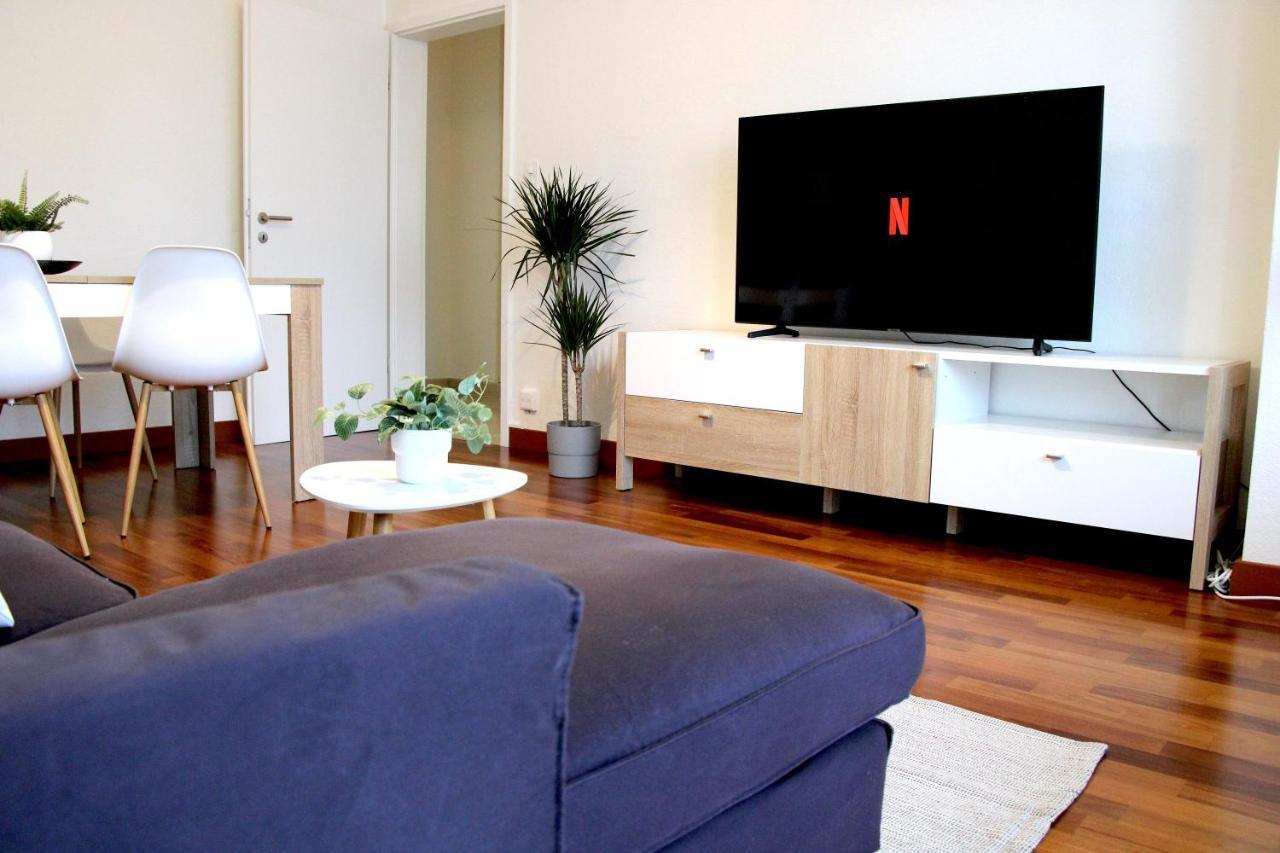 Cozy Apartment With Free Parking & Close To Lake Lugano Exterior photo